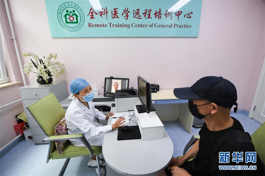 （新華全媒頭條&middot;小康圓夢&middot;圖文互動）（13）恢宏史詩耀千秋&mdash;&mdash;寫在中國共產(chǎn)黨帶領(lǐng)中國人民全面建成小康社會之際