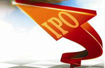 除了進一步提前招股說明書預先披露時點，實行受理即披露，以期加強社會監(jiān)督外，未來新股的審核速度也有望大大加快。 　　民生證券研究院副院長管清友：審核制逐步向注冊制的過渡，3個月即為過渡階段時點，亦為未來申報發(fā)行時點，監(jiān)管層自我約束向市場化轉變。