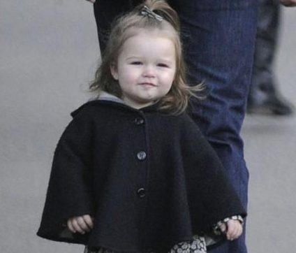 小貝&ldquo;七公主&rdquo;成長記 小七露甜美笑容海量萌照