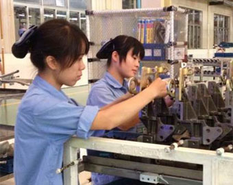 見過發(fā)動機是如何裝配的嗎？