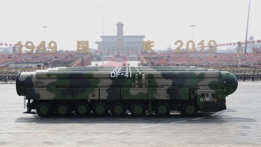 300秒回顧國(guó)慶70周年大閱兵！東風(fēng)-41、殲-20震撼亮相