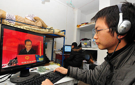 2010年網友關注溫家寶總理接受中國政府網、新華網聯合專訪