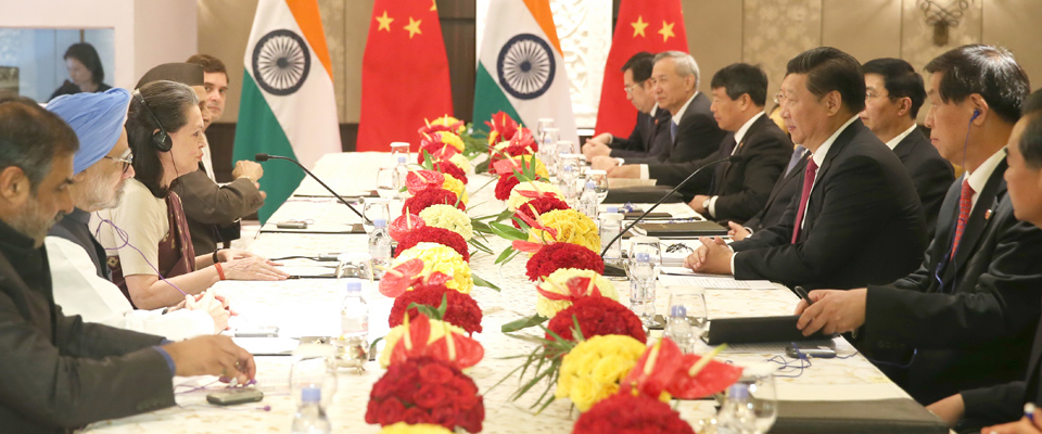 習(xí)近平會(huì)見(jiàn)印度國(guó)大黨主席索尼婭&middot;甘地和前總理辛格